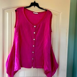 Awesome BRYN WALKER blouse